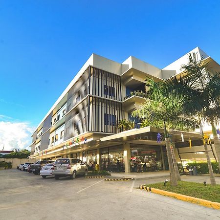 Felix Residences Cebu Bagian luar foto
