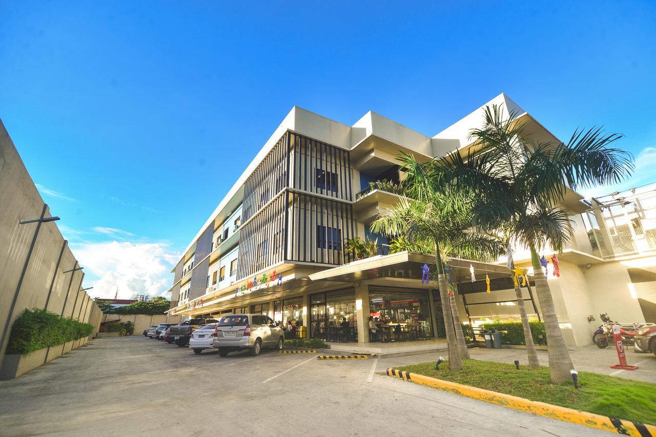 Felix Residences Cebu Bagian luar foto